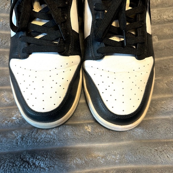 Nike Dunks Panda - Picture 4 of 7